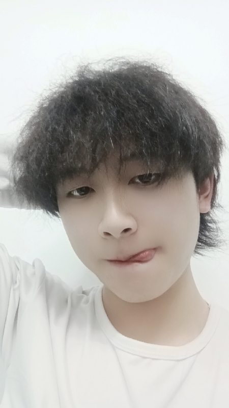 晓傑的第二张照片--廊坊相亲服务中心