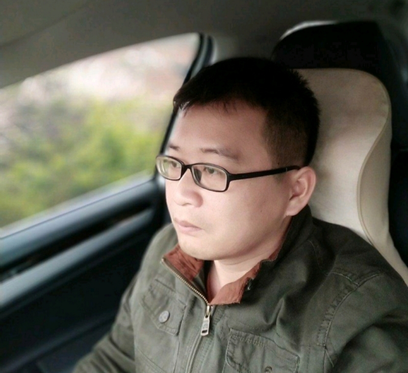 海风吹动你的心的第二张照片--廊坊相亲服务中心