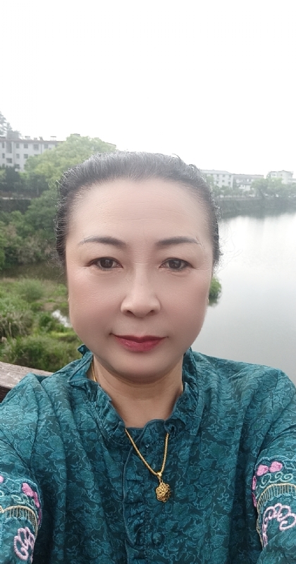 雨中情的第二张照片--廊坊相亲服务中心