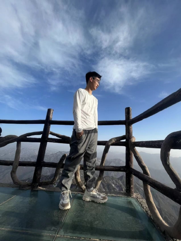 怜ぁ熙的第一张照片--廊坊相亲服务中心