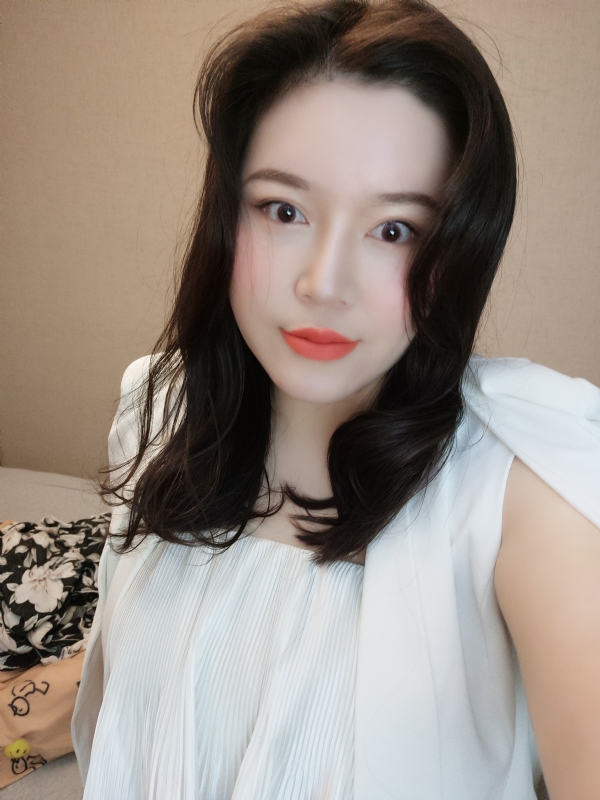 璐璐的第一张照片--廊坊相亲服务中心