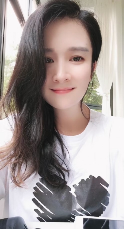 晨曦的第一张照片--廊坊相亲服务中心