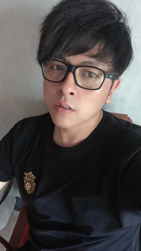 爱你永远不容易的第一张照片--廊坊相亲服务中心