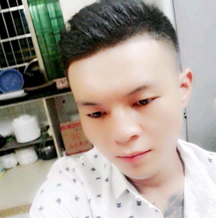 子龙的第一张照片--廊坊相亲服务中心