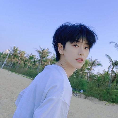 允执其中2024的第一张照片--廊坊相亲服务中心