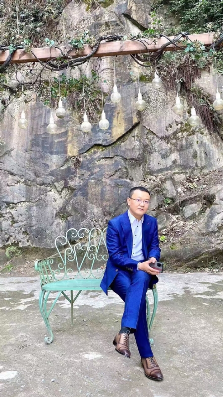 dikson的第一张照片--廊坊相亲服务中心