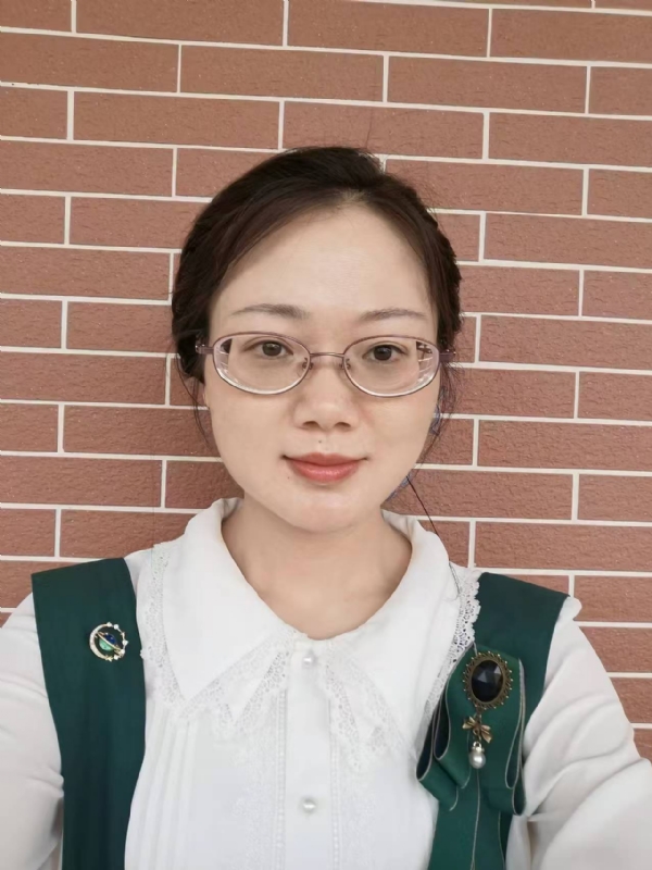 Lily的第一张照片--廊坊相亲服务中心