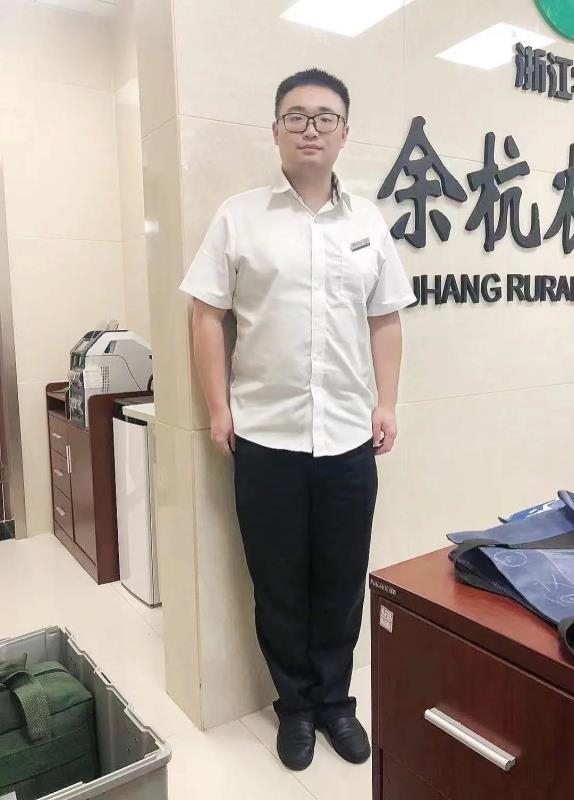 君临天下的第一张照片--廊坊相亲服务中心