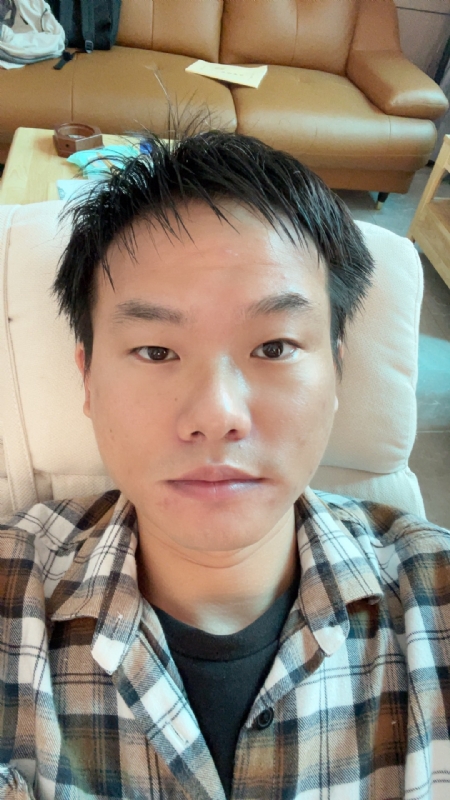 向日葵的第一张照片--廊坊相亲服务中心