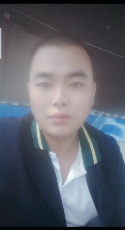 阳光男孩的第一张照片--廊坊相亲服务中心