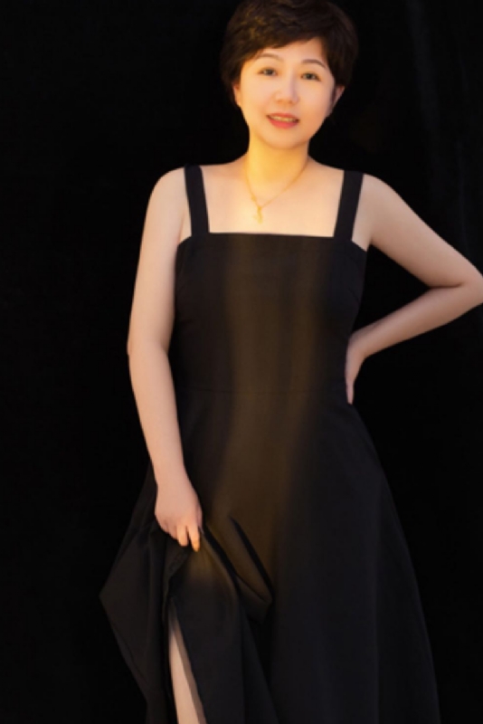 阿娜的第一张照片--廊坊相亲服务中心