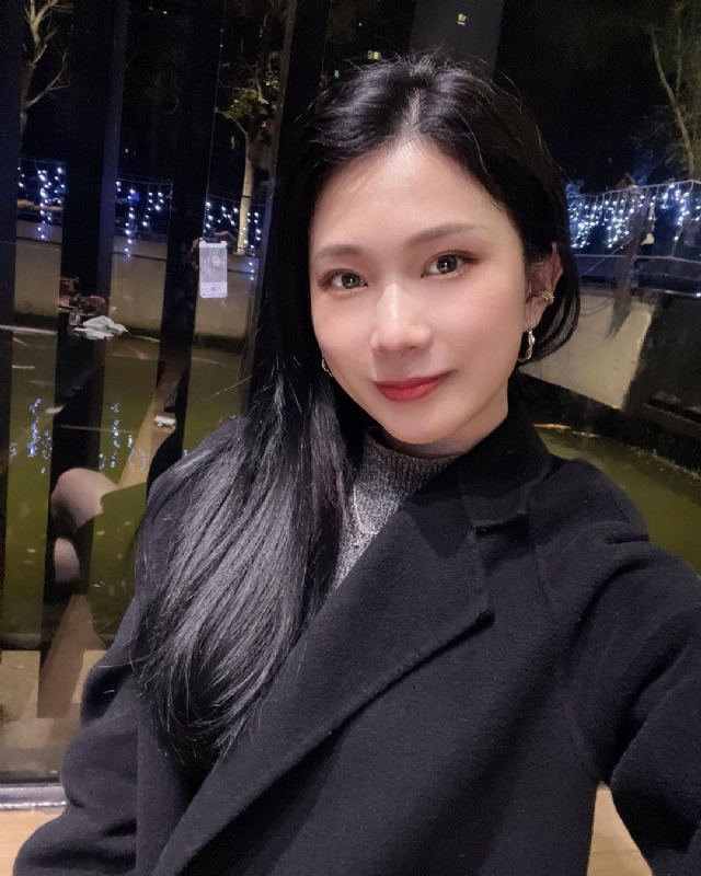 欣欣向荣的第一张照片--廊坊相亲服务中心