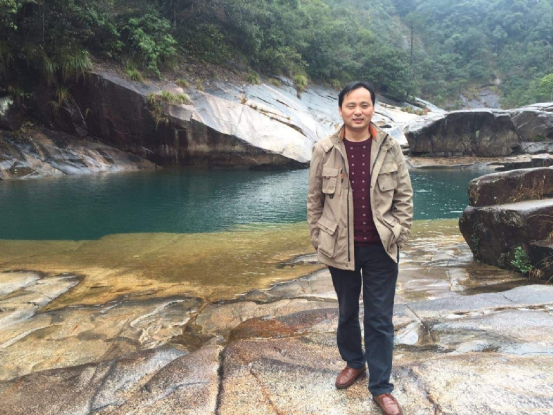 龙行天下的第一张照片--廊坊相亲服务中心