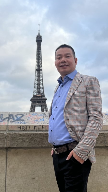 阳光灿烂的日子的第一张照片--廊坊相亲服务中心