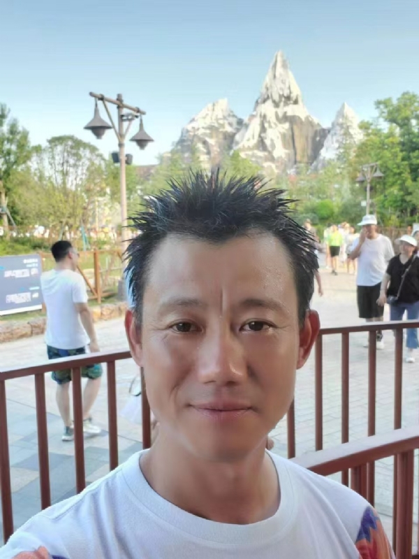 艾氏涂料博的第一张照片--廊坊相亲服务中心