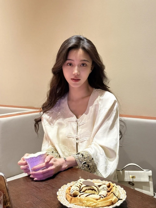 Anna的第一张照片--廊坊相亲服务中心