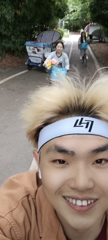 求安稳的第一张照片--廊坊相亲服务中心