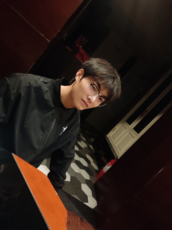 夜听雨的第一张照片--廊坊相亲服务中心