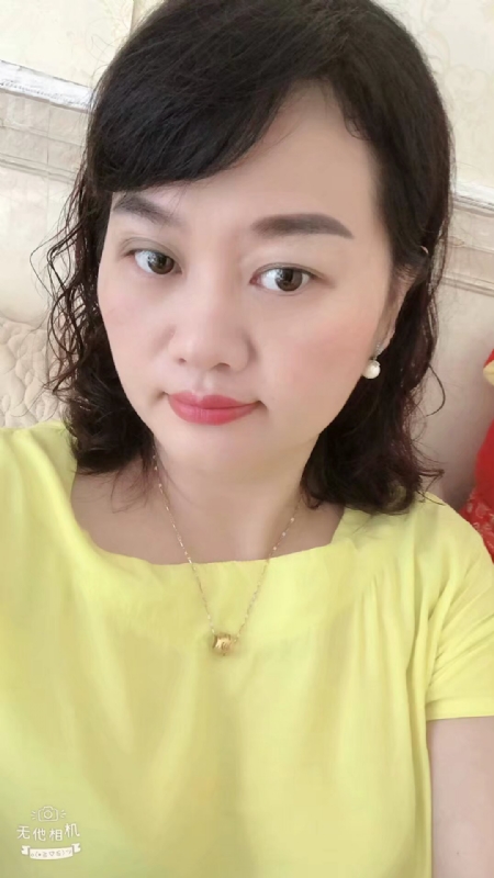 微笑的第一张照片--廊坊相亲服务中心