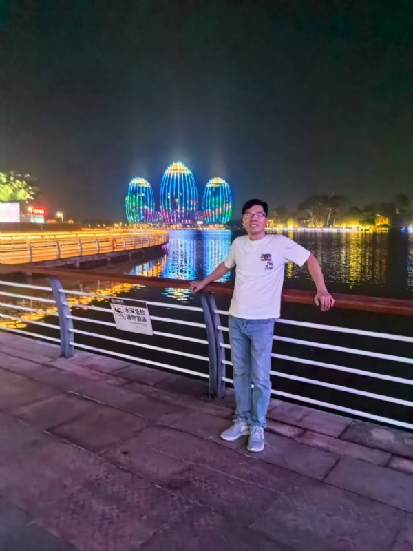 千年老妖的第一张照片--廊坊相亲服务中心