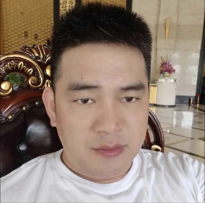 随风的第一张照片--廊坊相亲服务中心