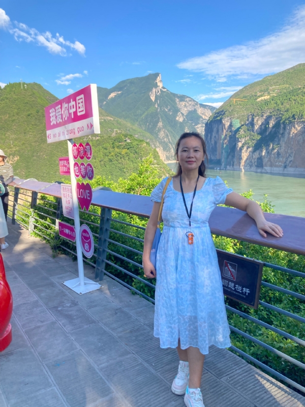 君81的第三张照片--廊坊相亲服务中心