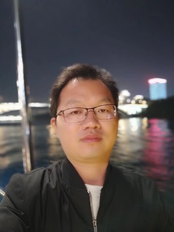 祝你平安的第一张照片--廊坊相亲服务中心