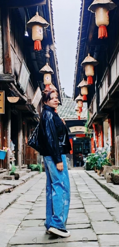 宛霞的第五张照片--廊坊相亲服务中心