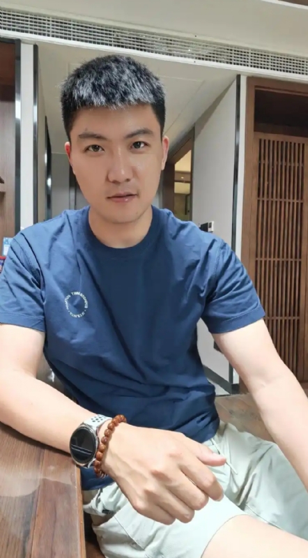 大鹏展翅的第二张照片--廊坊相亲服务中心