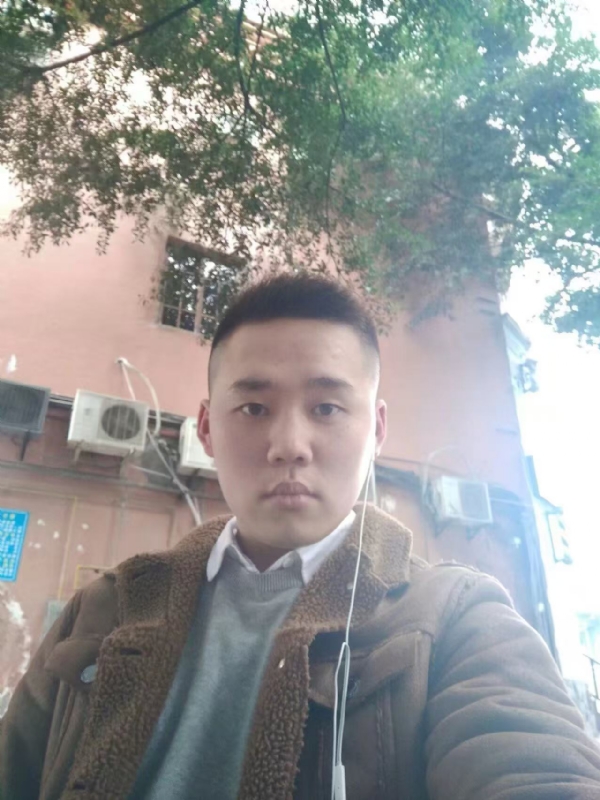 想了很久的男人的第一张照片--廊坊相亲服务中心