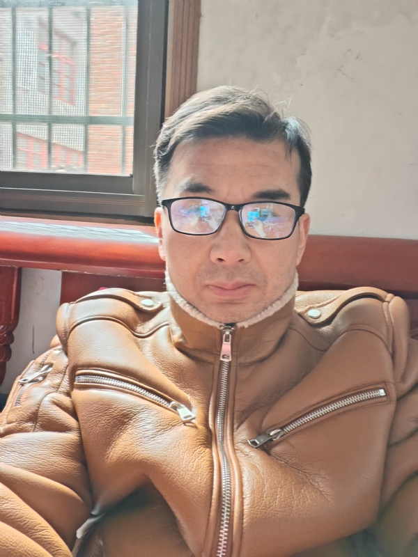 弹簧的第一张照片--廊坊相亲服务中心