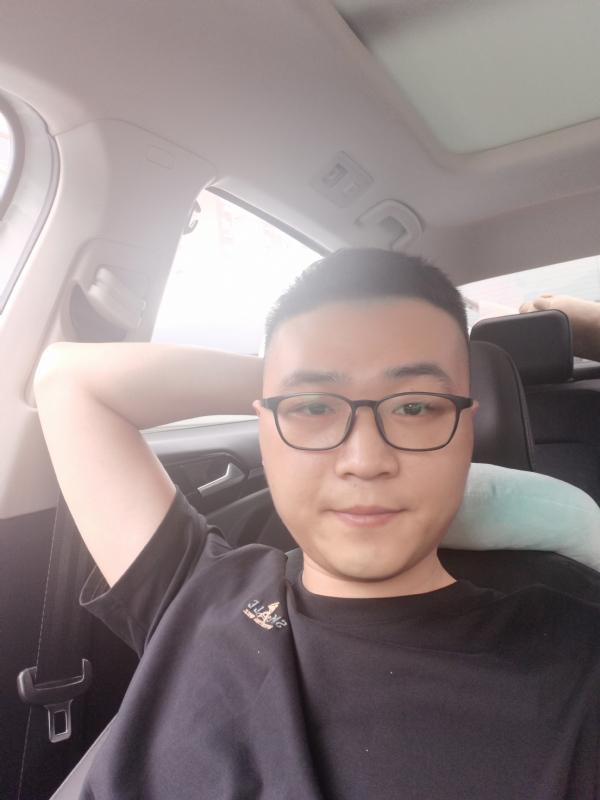 JingY的第一张照片--廊坊相亲服务中心