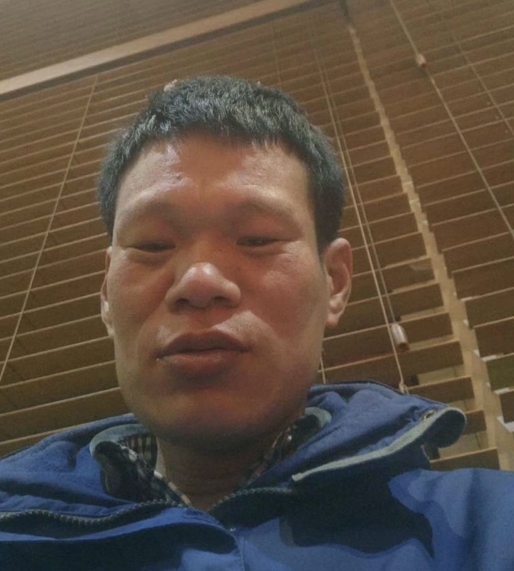 爱你在心口难开的第一张照片--廊坊相亲服务中心