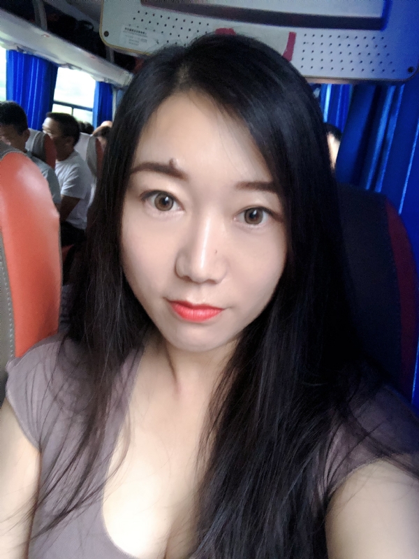 杨杨的第一张照片--廊坊相亲服务中心