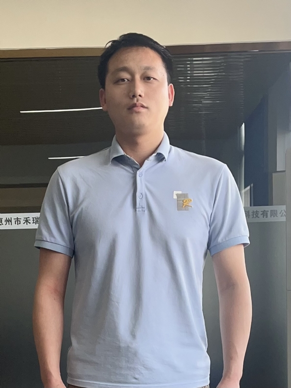 鹊桥的第一张照片--廊坊相亲服务中心