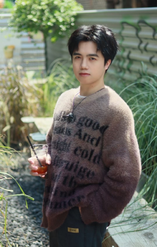 檐下雨的第一张照片--廊坊相亲服务中心