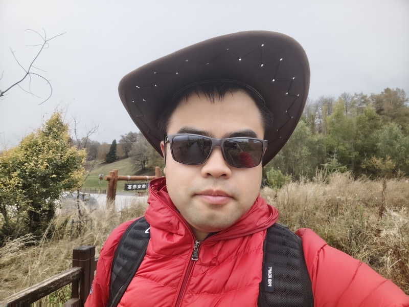 欢乐的笑的第一张照片--廊坊相亲服务中心